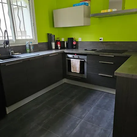Maison De Village