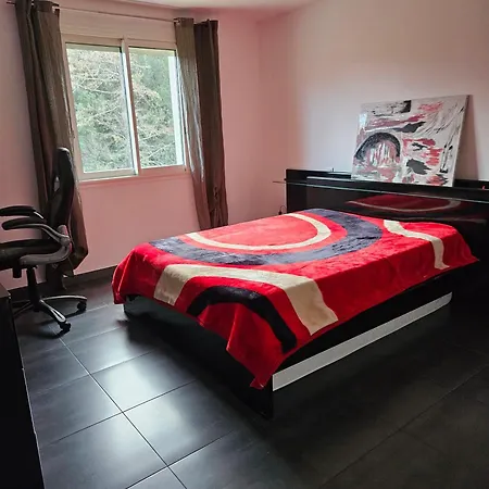 Maison De Village Lägenhet